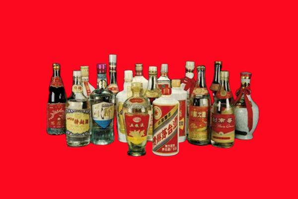 桂林市阳朔回收十八老酒.jpg